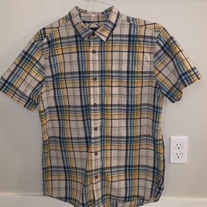 Men’s M Prana short sleeve cotton button down